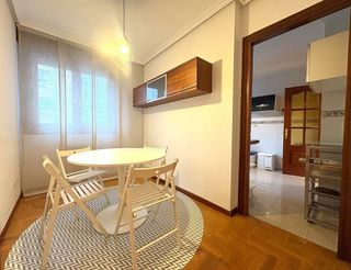 Piso en alquiler en Zona Teatro Campoamor en Oviedo