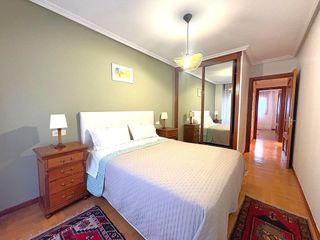 Piso en alquiler en Zona Teatro Campoamor en Oviedo