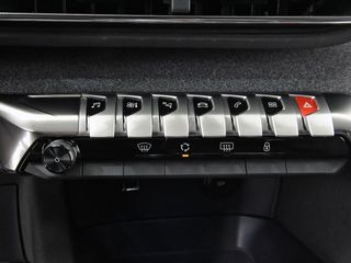 Peugeot 3008 1.2 PureTech 96KW S&S Allure Pack EAT8