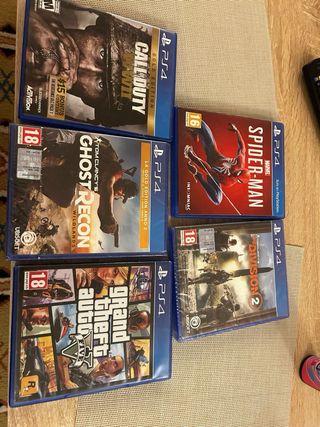 Consola PS4 + Juegos + Mandos