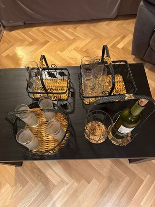 Ceste decorative per bicchieri e bottiglie