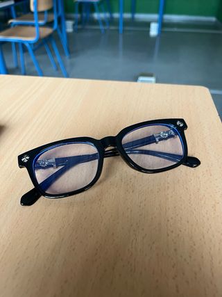 Occhiali da uomo neri