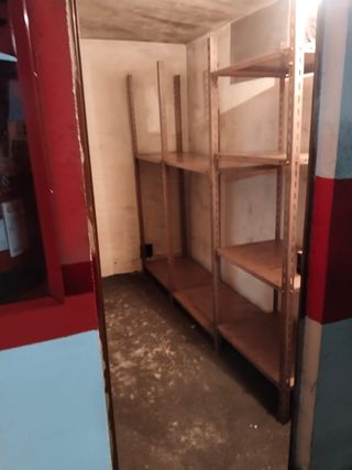 trastero zona centro en calle Pedro Niño.