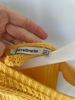 Jersey amarillo espalda abierta