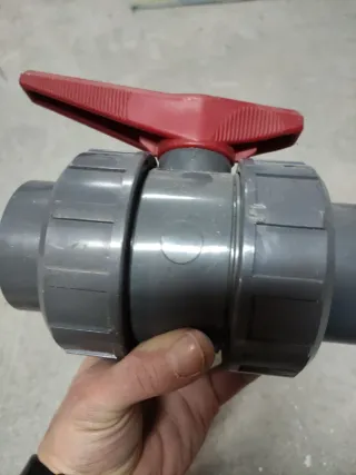 Llave de paso PVC