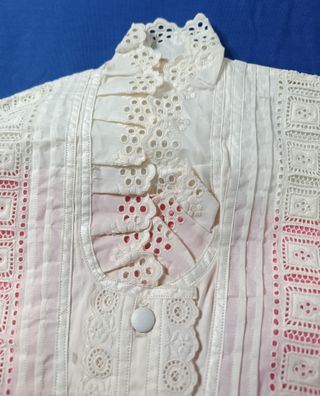 Blusa Victoriana Marfil  antigua N.32