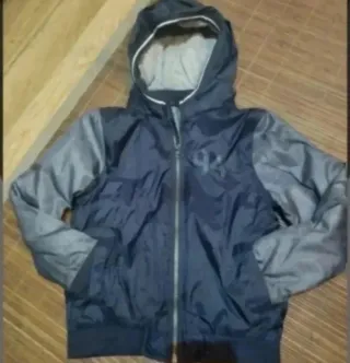 Chaqueta niño azul y gris