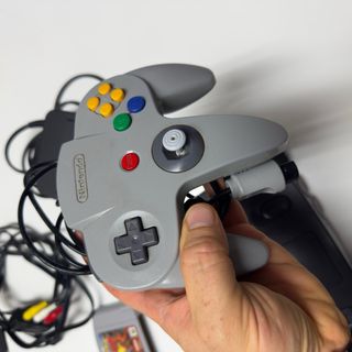 Nintendo 64 + Jogo Pokémon Stadium