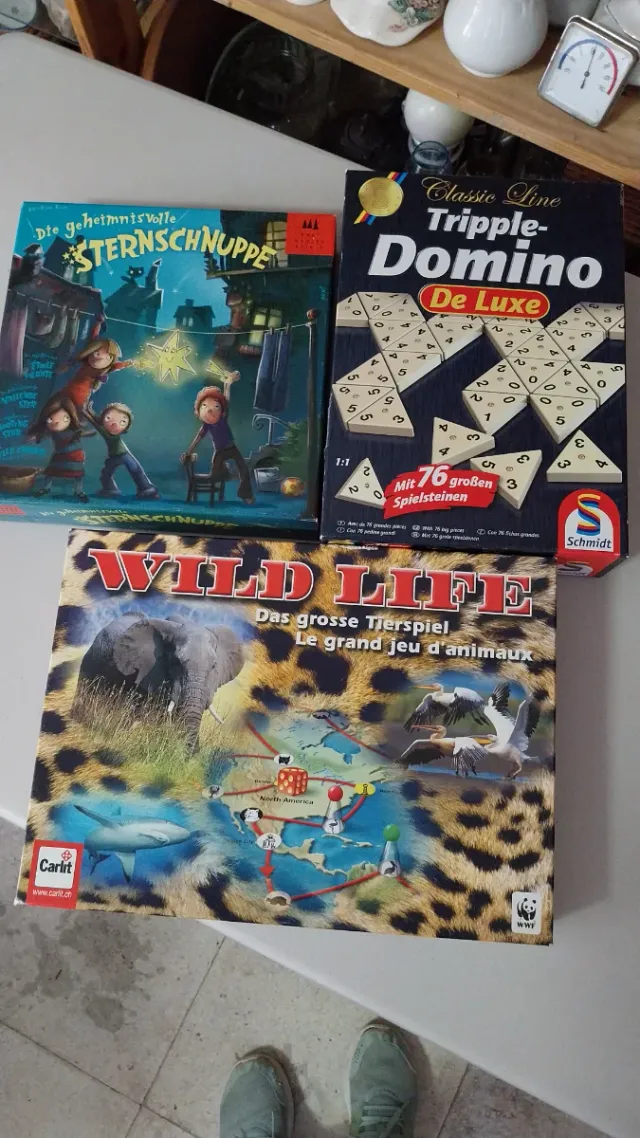 Juegos de mesa en alemán: Wild Life, Domino, Stern