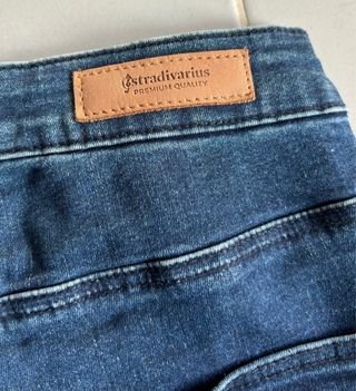 Jegging Stradivarius 34 EUR con banda laterale
