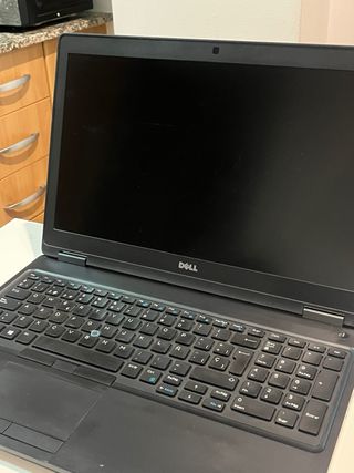 Portátil Dell Precision 3520 Negro
