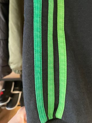 Sudadera Adidas Negra y Verde con Cremallera