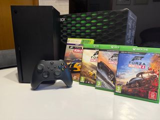 Xbox Series X + Controller + Forza Horizon 1,2,3 e 4