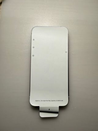 iPhone 13 mini rosa + 26 fundas + protectores