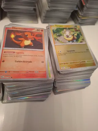 Bulk mas de 2,5kl de Cartas Pokémon Mega y Fantasm