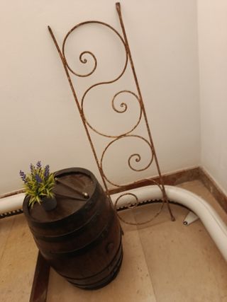 Barandilla antigua masía catalana 1773