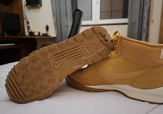 Nike Hoodland Suede Tamanho 43