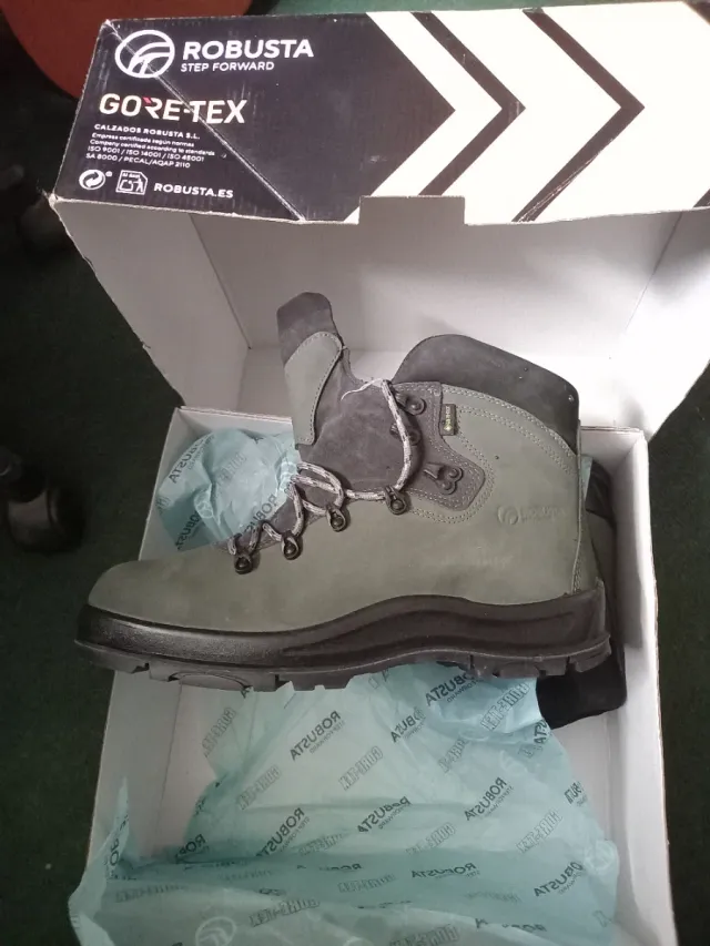 Botas Robusta Dascilus Verde/Negro