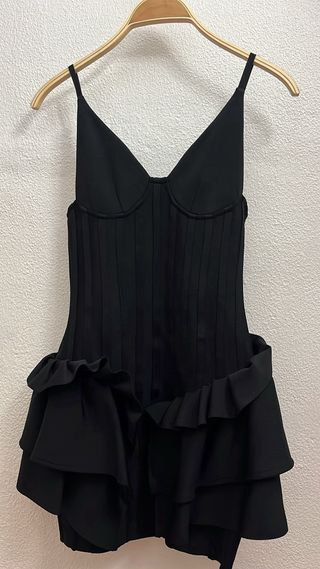 Vestido fiesta negro con volantes elástico