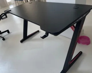 Mesa Gamer Negra huracán