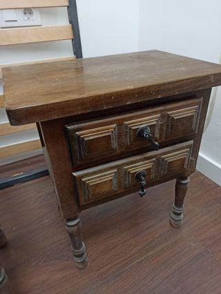 Mesitas de noche de madera