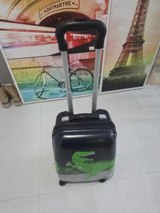 Maleta infantil con dinosaurio