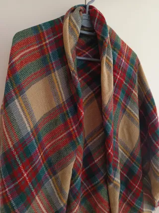 Pañuelo cuadros tartán marrón y multicolor