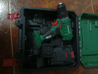 Taladro Parkside con maletín y accesorios NUEVO !!