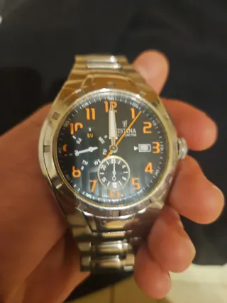 Reloj Festina Dorado y Negro