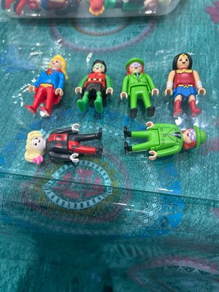 Lote 6 Playmobil Superhéroes