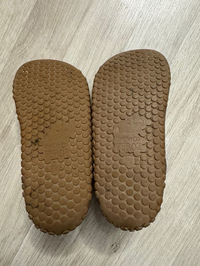 Zapatos Feroz Talla 27