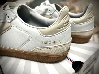 Zapatillas Skechers Talla 36 Blancas/Beige
