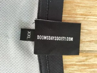 T-shirt Doomsday Society