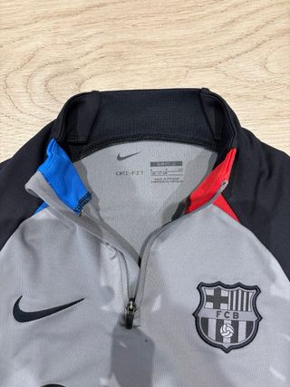 Sudadera Nike Entrenamiento Barça. Talla 128-137cm