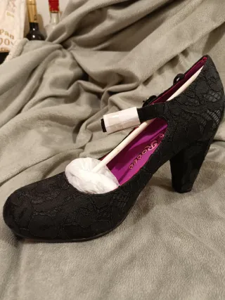 Zapatos Irregular Choice Nuevos Talla 37