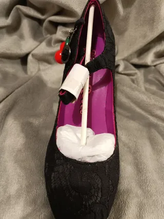 Zapatos Irregular Choice Nuevos Talla 37