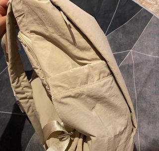 Mochila Antirrobo Beige Nueva