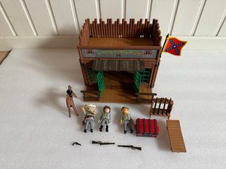Playmobil Cuartel Sudista con Figuras