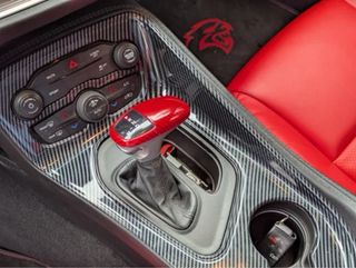 Dodge Challenger SXT RWD