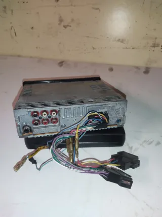 Lote 4 Auto-Rádios JVC, Panasonic, Sony, SEAT