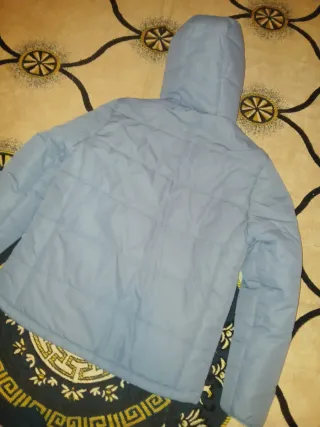 Chaqueta Fila gris con capucha