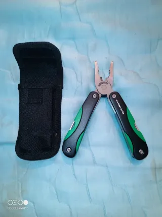 Navaja Multiusos con Funda