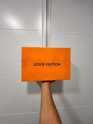 Zapatillas Louis Vuitton Negras y Blancas