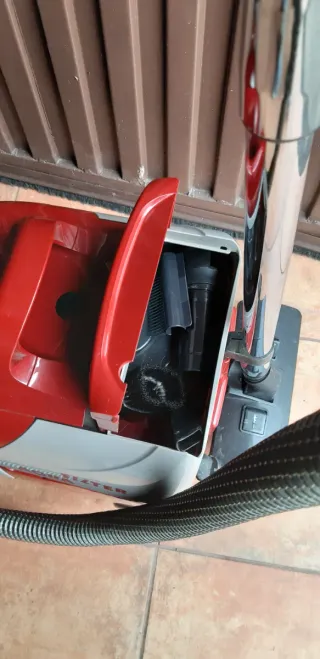 Aspiradora Aqua Filter Di4