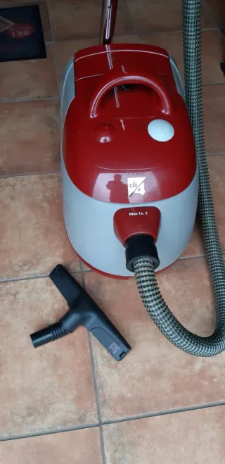 Aspiradora Aqua Filter Di4