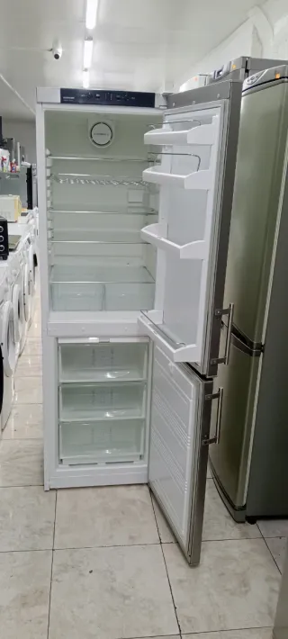 Nevera Combi Liebherr No Frost A+