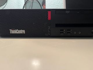 PC Lenovo ThinkCentre Negro
