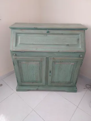 Mueble secreto escritorio vintage verde