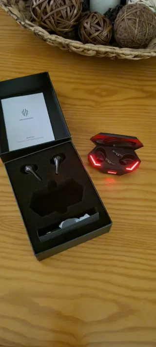 Auriculares RedMagic Negros y Rojos