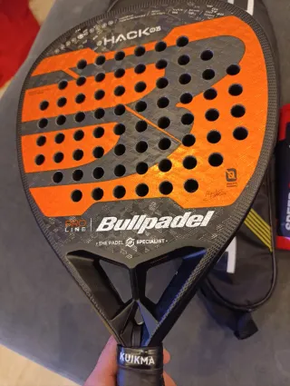 Pack Pala de Pádel Bullpadel Hack 03 2024